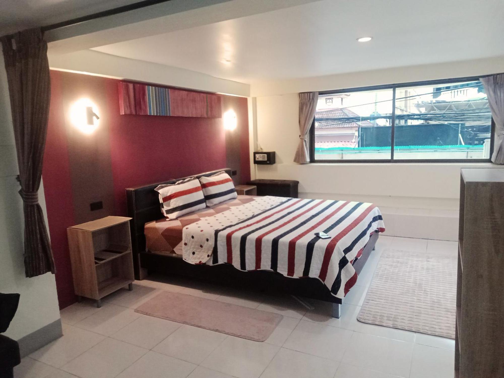 Living Room Guesthouse & Cafe Bar Karon Exterior foto
